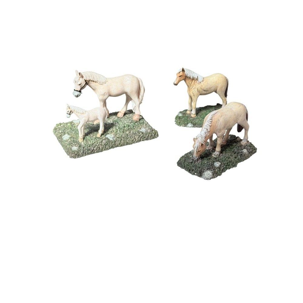 Lang & Wise Collectible‎ COLONIAL WILLIAMSBURG SET OF 3 HORSES No Box Preowned - Picture 2 of 8